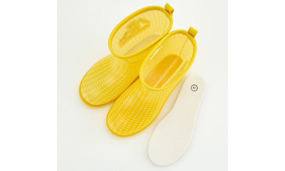 신발 옐로우 색상 이미지-S1L4
